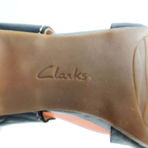 Clark's Artlsan Womens size 8 Leather Black Sandal - Picture 8 of 8